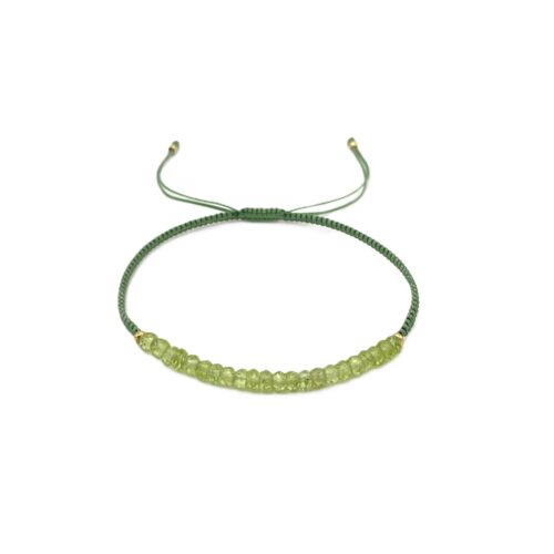 Shambala Armband Peridot, zur Hälfte aus Nylon Schnur geflochten - leichte Draufsicht